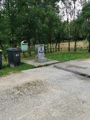 Added a photo to a location