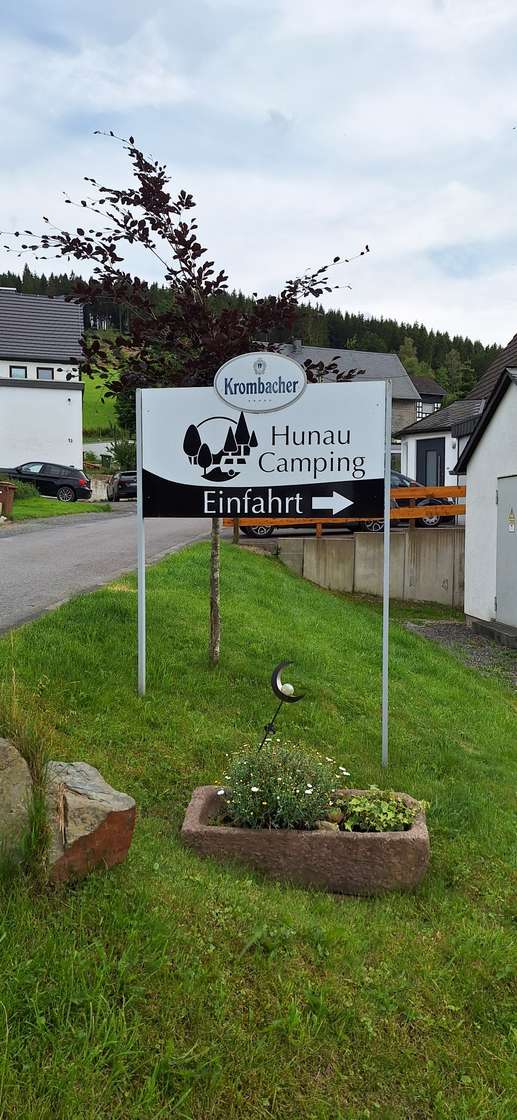 Einem Ort wurde ein Foto hinzugefügt
