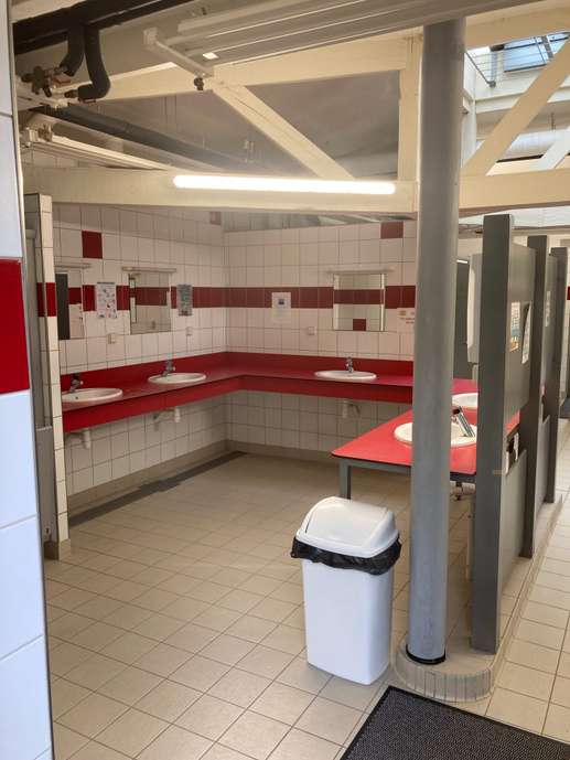 Einem Ort wurde ein Foto hinzugefügt