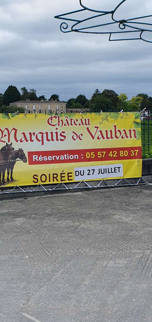 Einem Ort wurde ein Foto hinzugefügt
