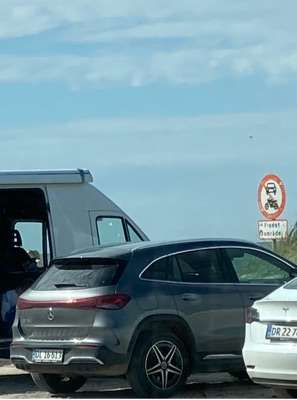 Einem Ort wurde ein Foto hinzugefügt