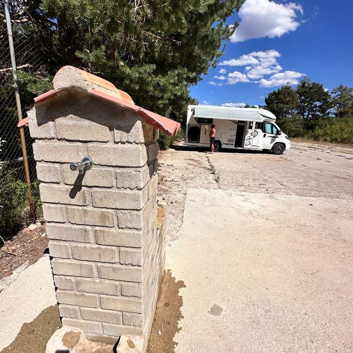 Area autocaravanas de Griegos