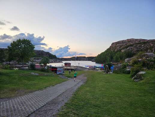 Added a photo to a location