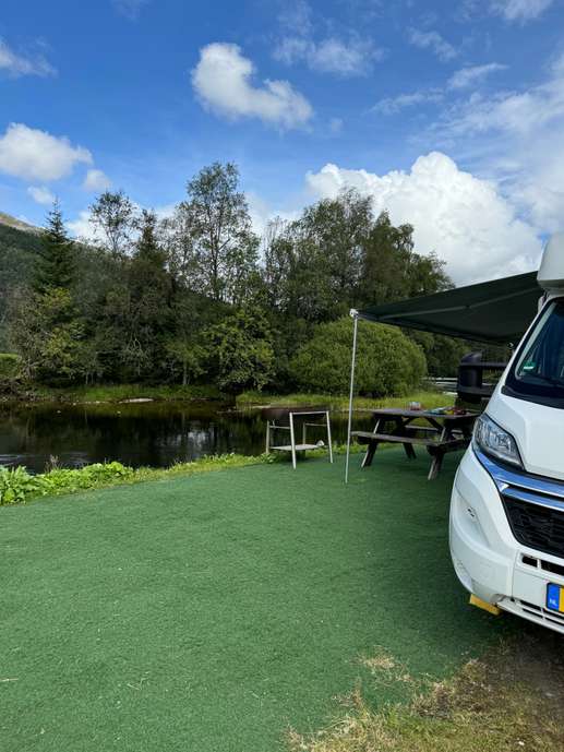 Een foto toegevoegd aan een locatie