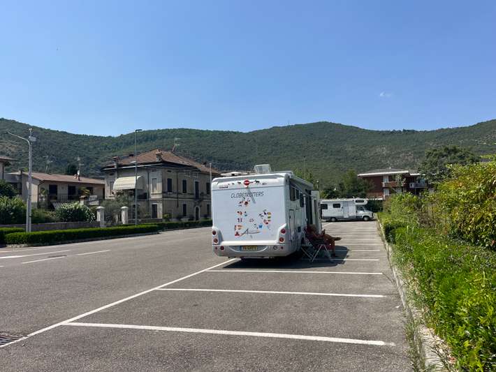Parcheggio Via Scaiola