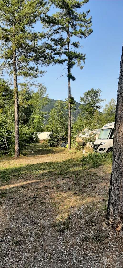 Een foto toegevoegd aan een locatie