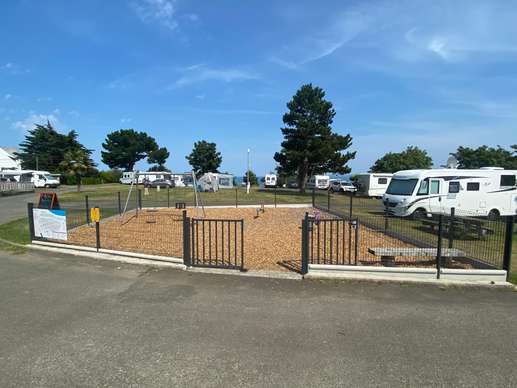 Added a photo to a location