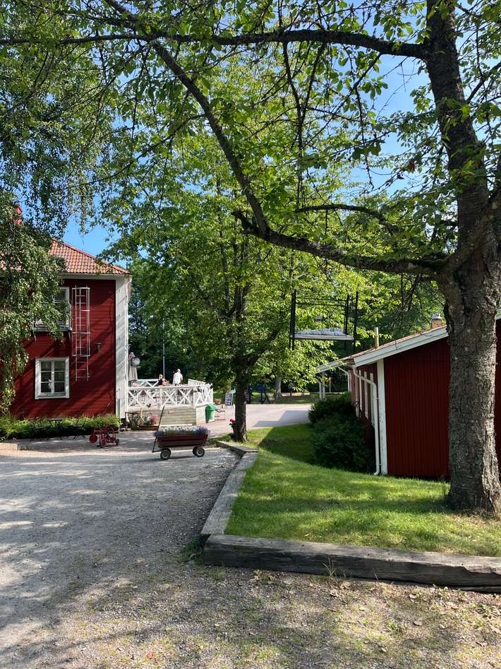 Läckö Strand