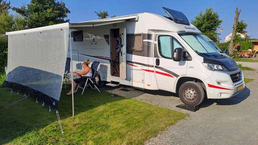 Een foto toegevoegd aan een locatie