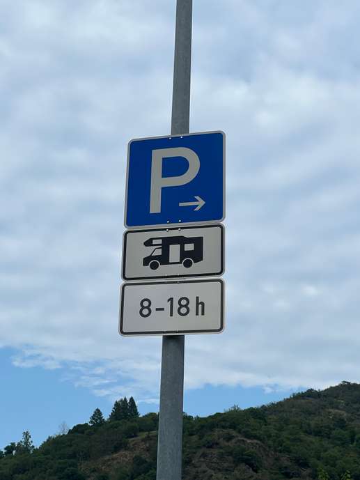 Einem Ort wurde ein Foto hinzugefügt