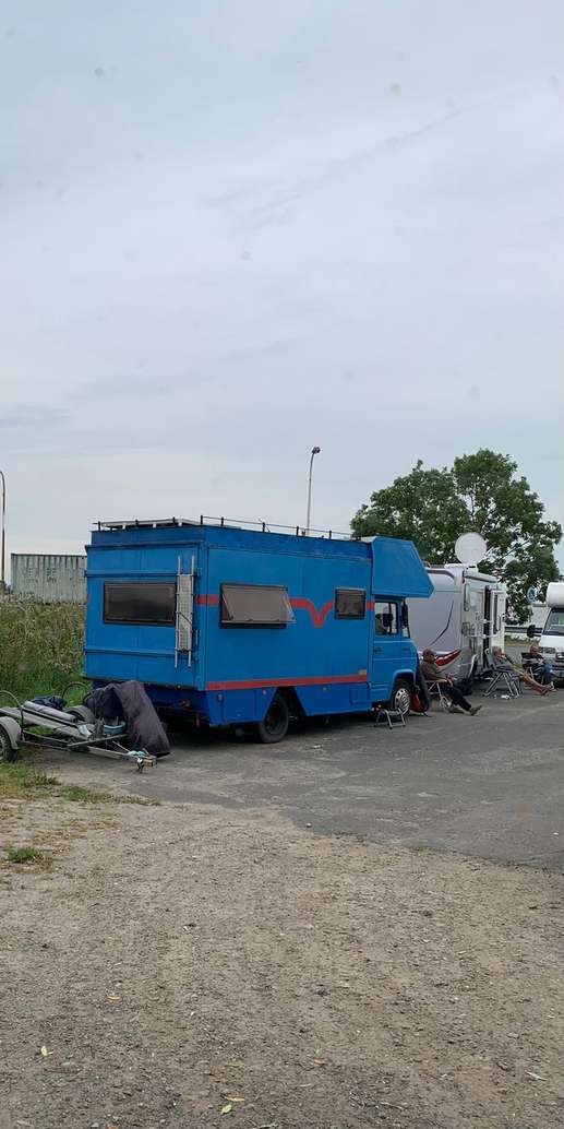 Einem Ort wurde ein Foto hinzugefügt