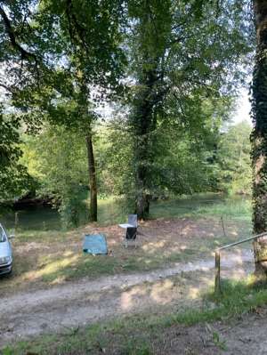 Added a photo to a location