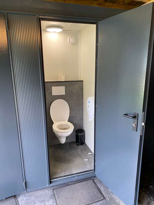 Einem Ort wurde ein Foto hinzugefügt