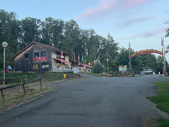 Camping Les Portes du Morvan