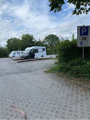 Einem Ort wurde ein Foto hinzugefügt