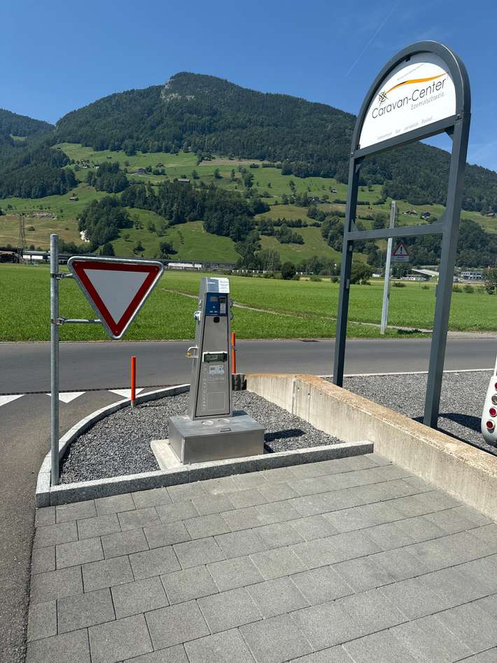 Entsorgungstation mit SB Wasch Lanzenplätze