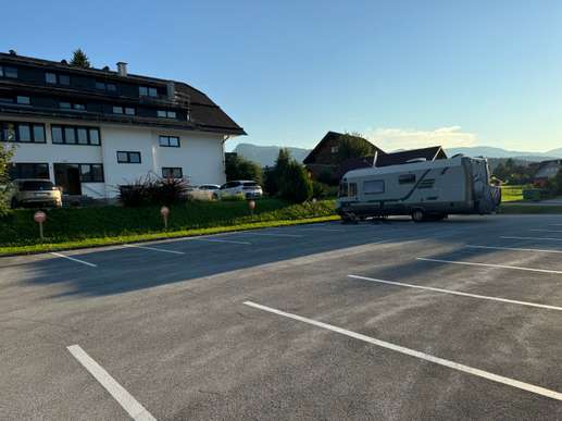 Einem Ort wurde ein Foto hinzugefügt