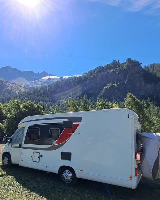 Aggiunta una foto a una posizione