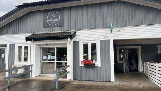 Een foto toegevoegd aan een locatie
