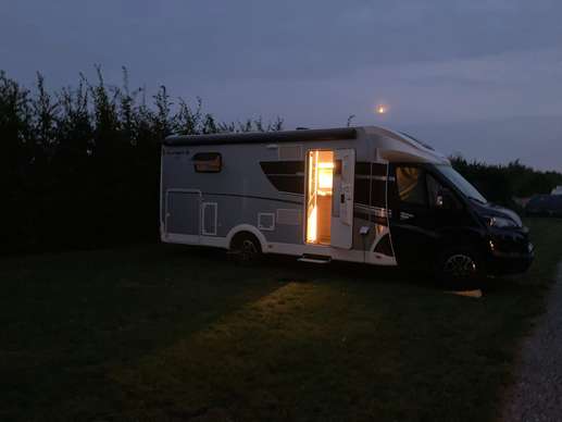 Een foto toegevoegd aan een locatie