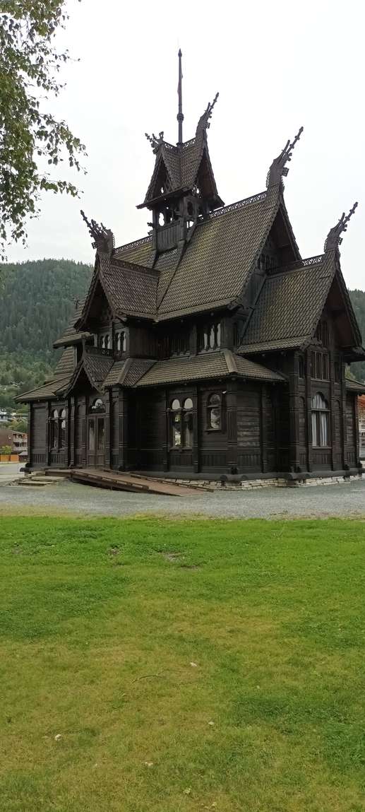 Added a photo to a location