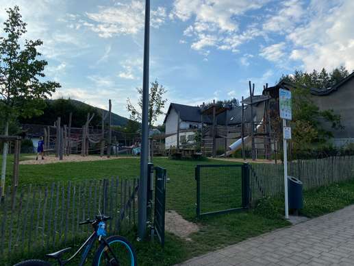 Einem Ort wurde ein Foto hinzugefügt