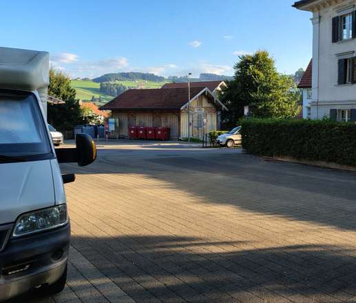 Einem Ort wurde ein Foto hinzugefügt