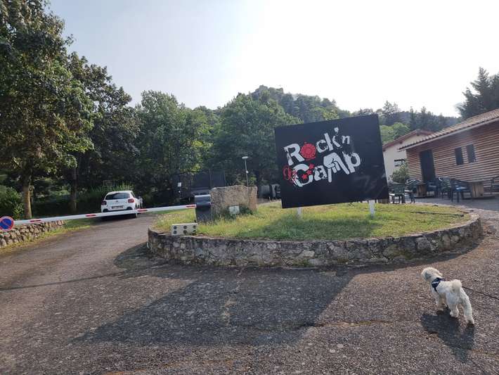 Camping Au Bord de l'Eau
