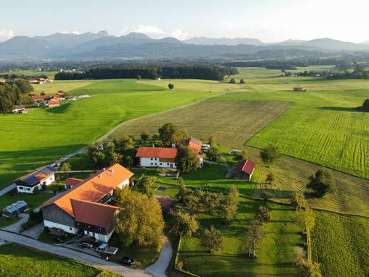Einem Ort wurde ein Foto hinzugefügt