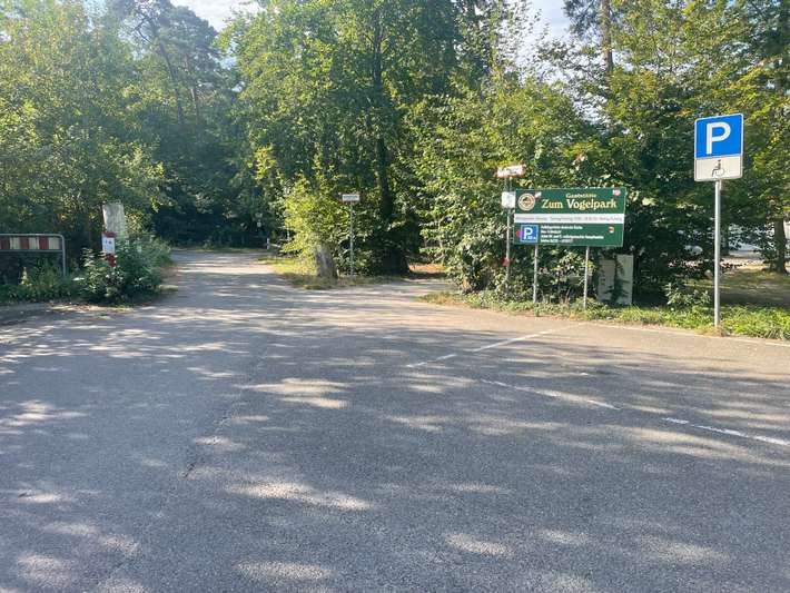 An der Waldfesthalle