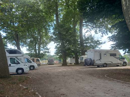 Een foto toegevoegd aan een locatie