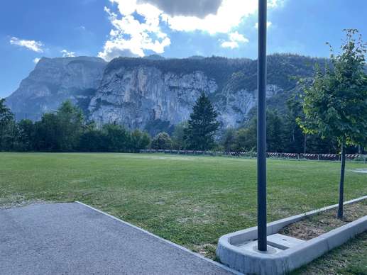 Added a photo to a location