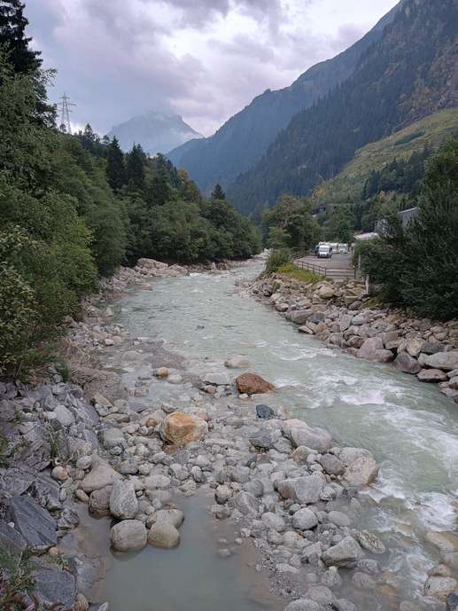 Added a photo to a location