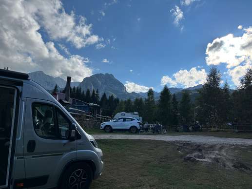 Een foto toegevoegd aan een locatie