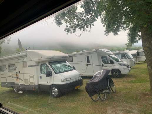Einem Ort wurde ein Foto hinzugefügt