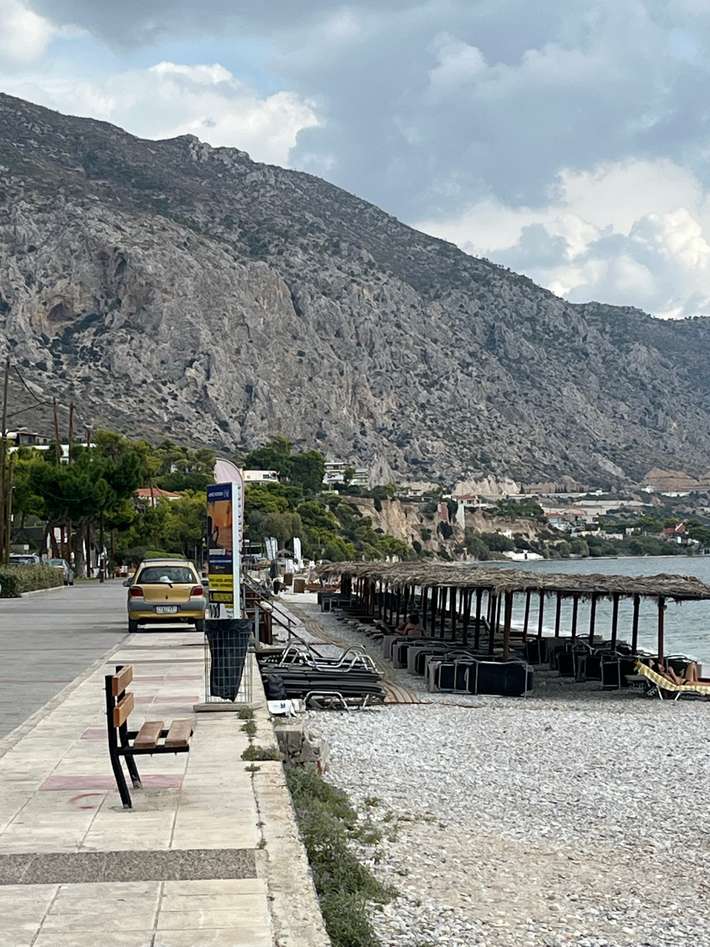 Kineta Beach