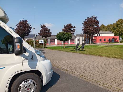 Einem Ort wurde ein Foto hinzugefügt