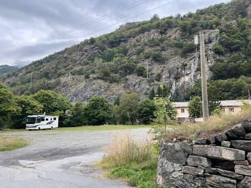 Added a photo to a location