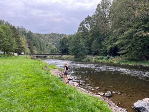 Einem Ort wurde ein Foto hinzugefügt
