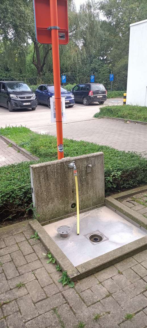 Einem Ort wurde ein Foto hinzugefügt