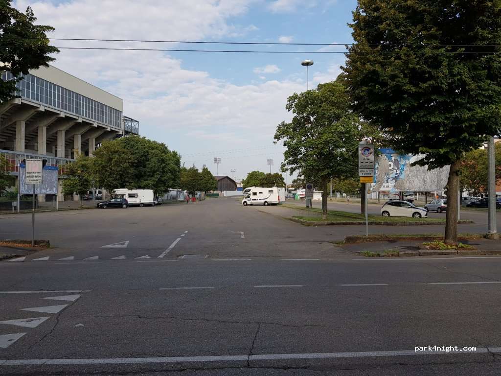 Parcheggio Palasport
