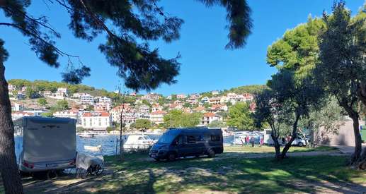 Added a photo to a location
