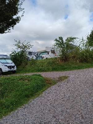 Einem Ort wurde ein Foto hinzugefügt