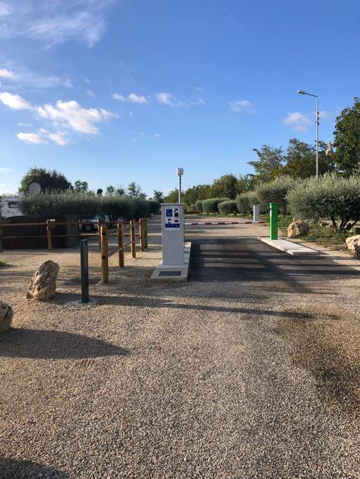 Added a photo to a location