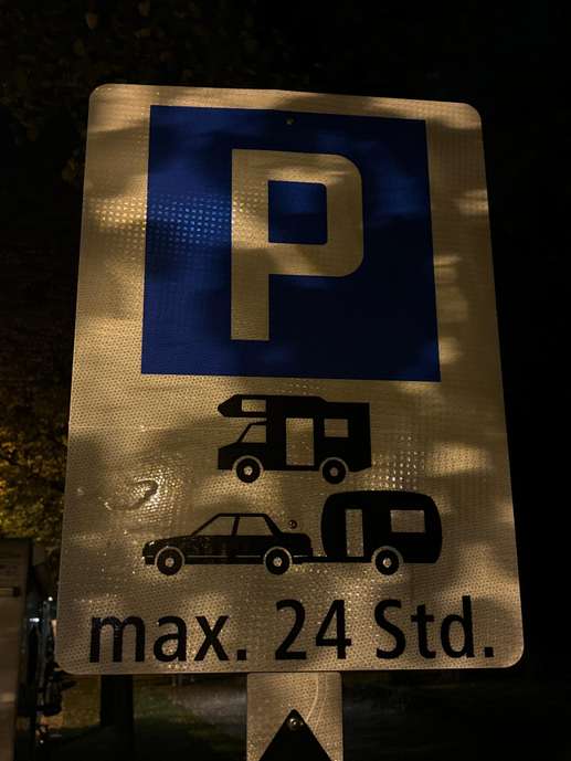 Einem Ort wurde ein Foto hinzugefügt