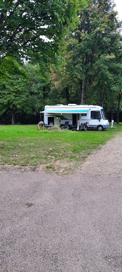 Einem Ort wurde ein Foto hinzugefügt