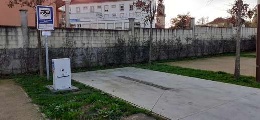 Einem Ort wurde ein Foto hinzugefügt