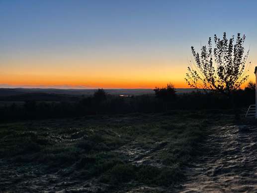 Einem Ort wurde ein Foto hinzugefügt