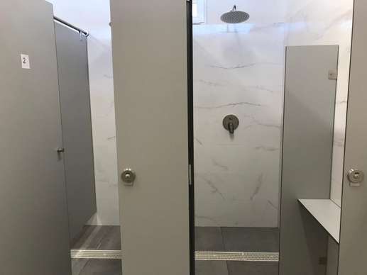 Einem Ort wurde ein Foto hinzugefügt