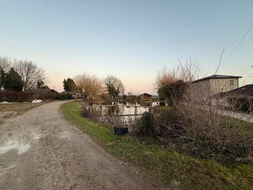 Added a photo to a location